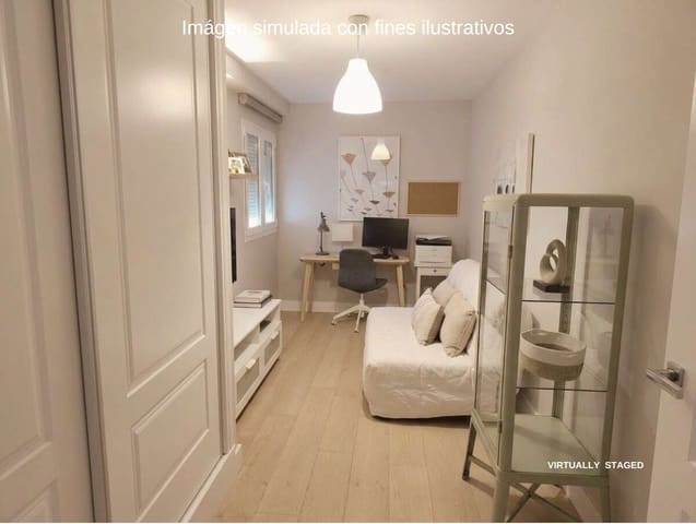 Piso de 4 habitaciones en Arrecife en venta con garaje - 325.000 € (Ref: 10021871)
