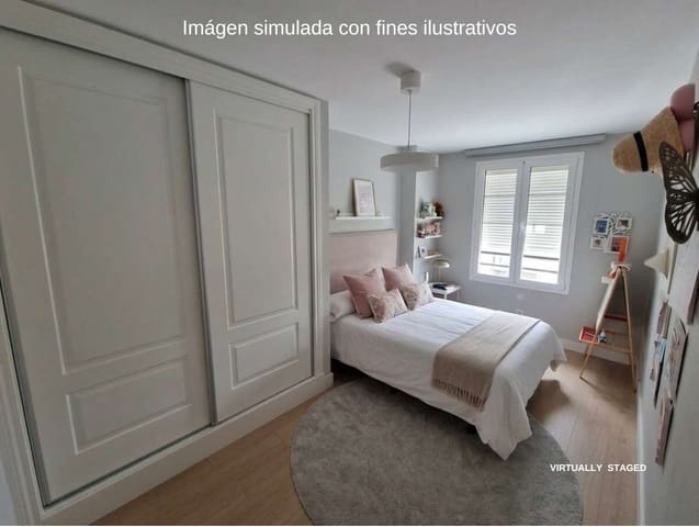 4 slaapkamer Flat te koop in Arrecife met garage - € 325.000 (Ref: 10021871)