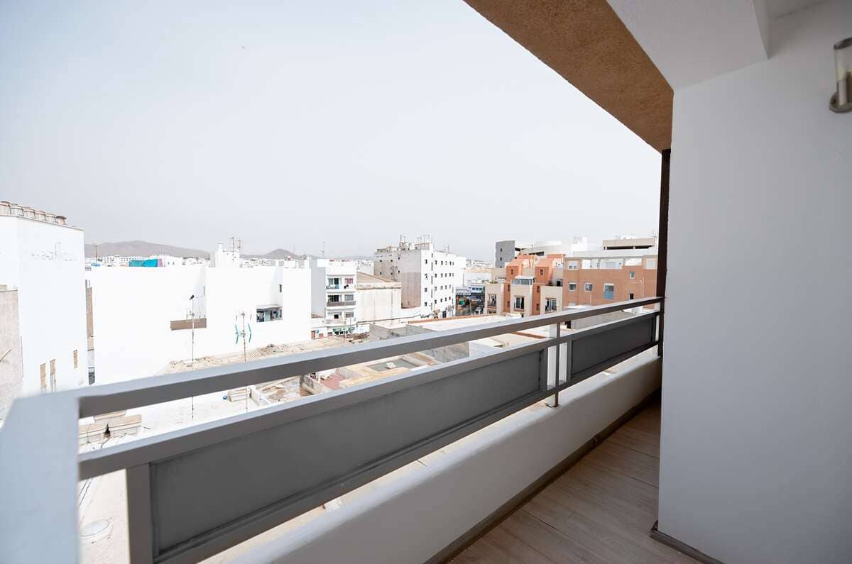 2 bedroom Flat for sale in Arrecife - € 195,000 (Ref: 10114368)