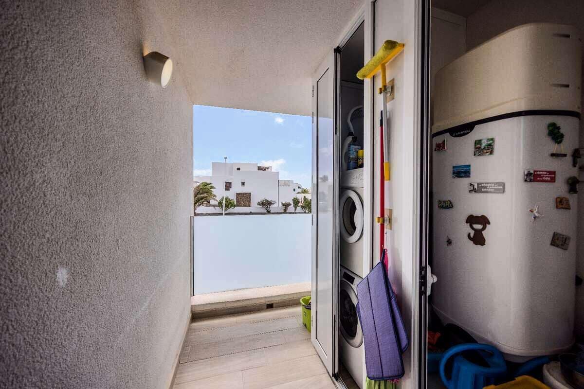 4 soveværelse Byhus til salg i Costa Teguise med garage - € 395.000 (Ref: 10141604)