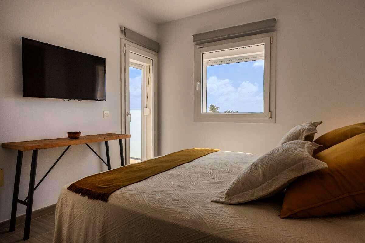 4 soveværelse Byhus til salg i Costa Teguise med garage - € 395.000 (Ref: 10141604)