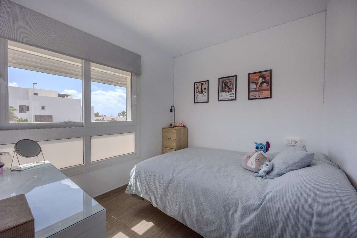 4 soveværelse Byhus til salg i Costa Teguise med garage - € 395.000 (Ref: 10141604)