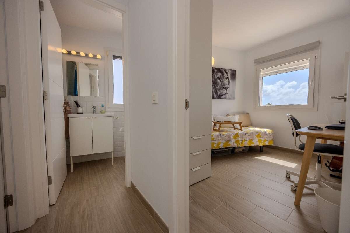 4 soveværelse Byhus til salg i Costa Teguise med garage - € 395.000 (Ref: 10141604)
