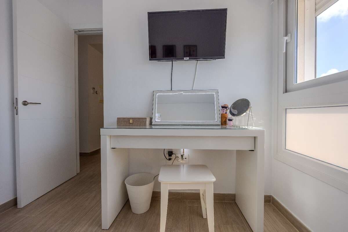 4 soveværelse Byhus til salg i Costa Teguise med garage - € 395.000 (Ref: 10141604)