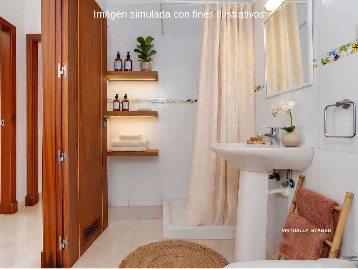 2 slaapkamer Flat te koop in Arrecife met garage - € 225.000 (Ref: 10184121)