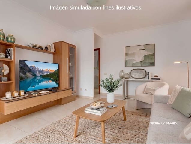 2 slaapkamer Flat te koop in Arrecife met garage - € 225.000 (Ref: 10184121)