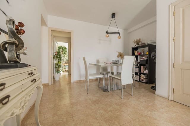 2 soveværelse Lejlighed til salg i Arrecife - € 190.000 (Ref: 9085996)