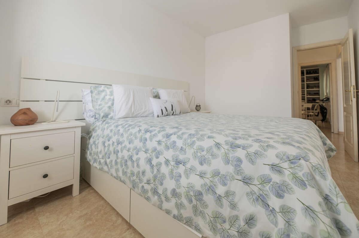 2 bedroom Flat for sale in Arrecife - € 199,500 (Ref: 9085996)