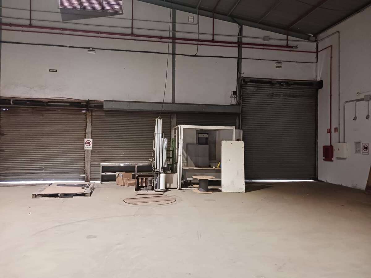 Commercial for rent in Playa Honda with garage - € 35,000 (Ref: 9085999)