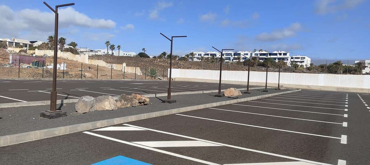 Comercial para arrendar em Costa Teguise com garagem - 1 736 € (Ref: 9086000)