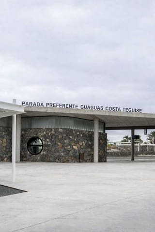 Commercial for rent in Costa Teguise, Teguise with garage - € 1,250 (Ref: 9086006)