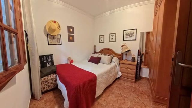2 soveværelse Lejlighed til salg i Puerto del Carmen, Tías - € 290.000 (Ref: 9086007)