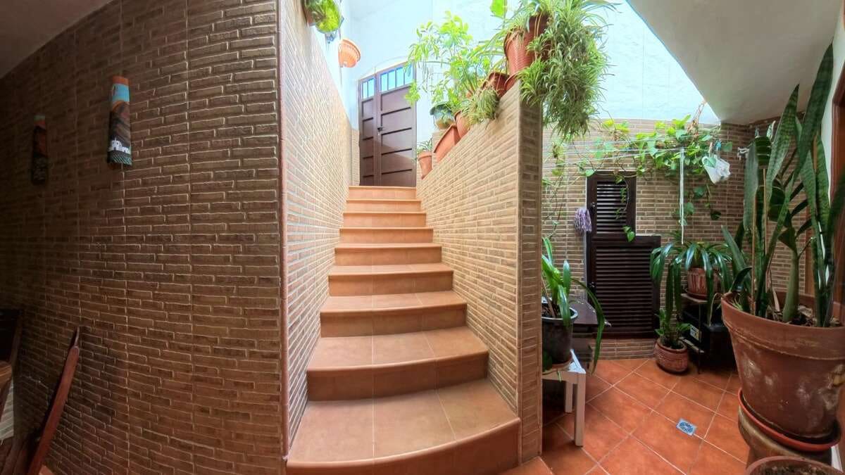 2 bedroom Apartment for sale in Puerto del Carmen - € 290,000 (Ref: 9086007)