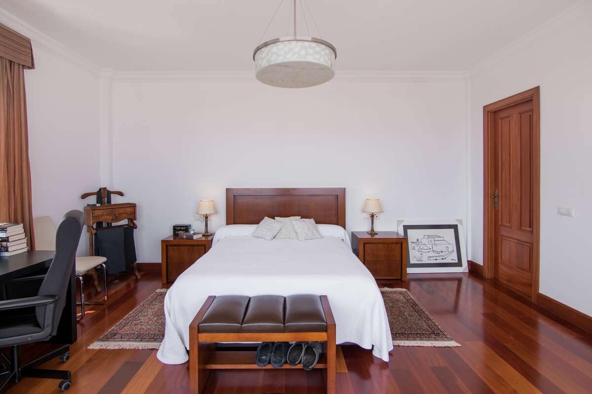 4 quarto Moradia para venda em Macher com piscina garagem - 1 050 000 € (Ref: 9086008)