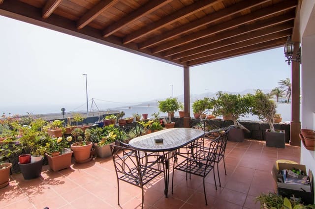 4 quarto Moradia para venda em Macher, Tías com piscina garagem - 1 050 000 € (Ref: 9086008)