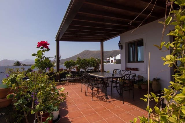 4 camera da letto Villa in vendita in Macher, Tías con piscina garage - 1.050.000 € (Rif: 9086008)