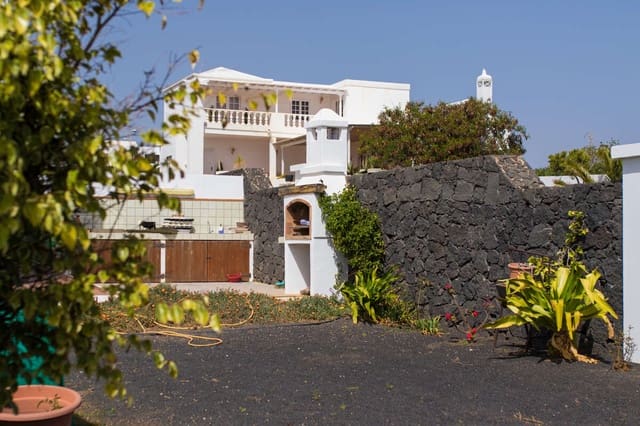 4 camera da letto Villa in vendita in Macher, Tías con piscina garage - 1.050.000 € (Rif: 9086008)