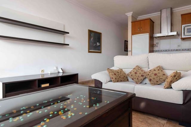 1 soverom Leilighet til salgs i Puerto del Carmen, Tías - € 215 000 (Ref: 9086011)