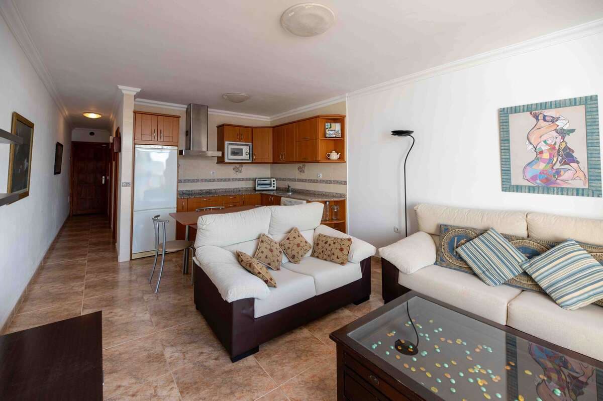 1 soverom Leilighet til salgs i Puerto del Carmen - € 215 000 (Ref: 9086011)