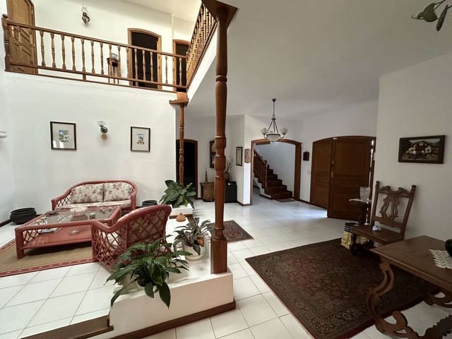 3 soverom Villa til salgs i Macher, Tías med garasje - € 865 000 (Ref: 9086014)