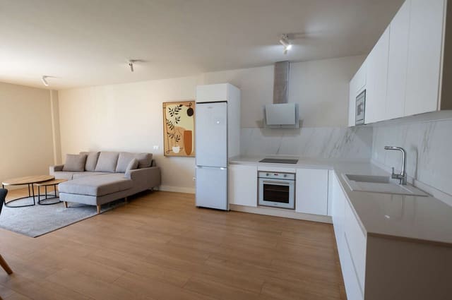 3 soveværelse Lejlighed til salg i Arrecife med garage - € 390.000 (Ref: 9086015)