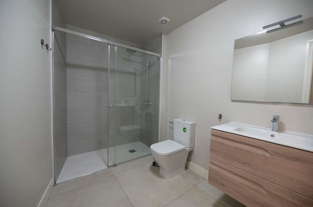 3 soveværelse Lejlighed til salg i Arrecife med garage - € 390.000 (Ref: 9086015)