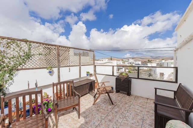 5 soveværelse Finca/Landehus til salg i Teseguite, Teguise med garage - € 488.000 (Ref: 9086016)