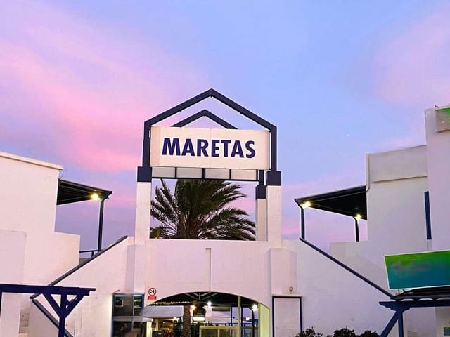 Commercieel te koop in Costa Teguise, Teguise - € 360.000 (Ref: 9086017)