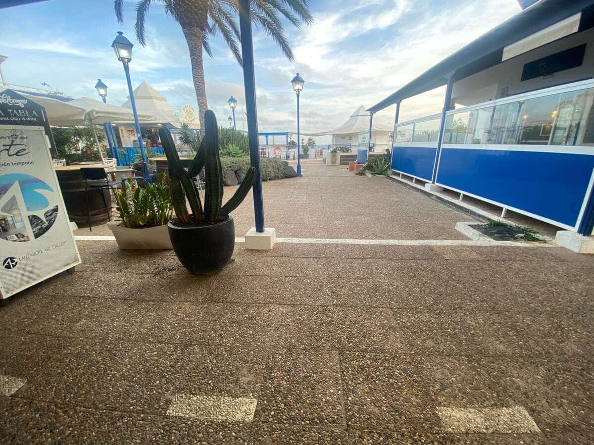 Commercieel te koop in Costa Teguise - € 360.000 (Ref: 9086017)