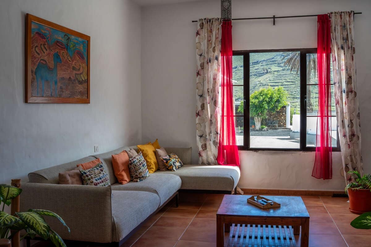 4 bedroom Finca/Country House for sale in Maguez with garage - € 390,000 (Ref: 9086018)