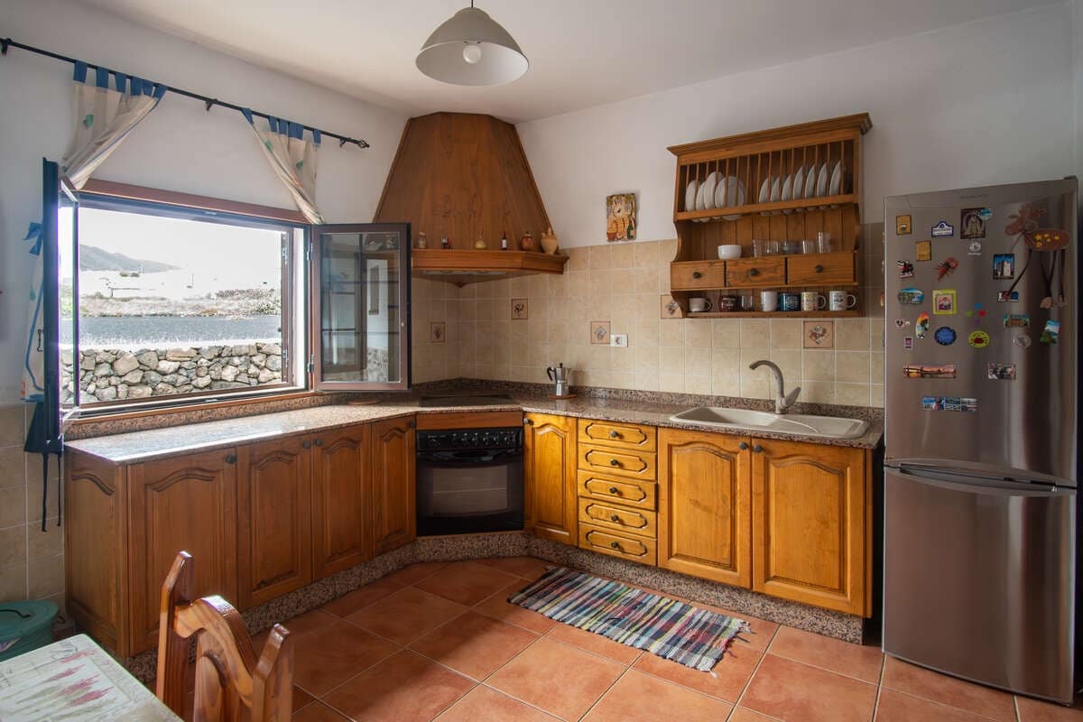 4 bedroom Finca/Country House for sale in Maguez with garage - € 390,000 (Ref: 9086018)