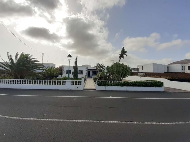 3 soveværelse Finca/Landehus til salg i Tiagua, Teguise med garage - € 417.000 (Ref: 9086020)