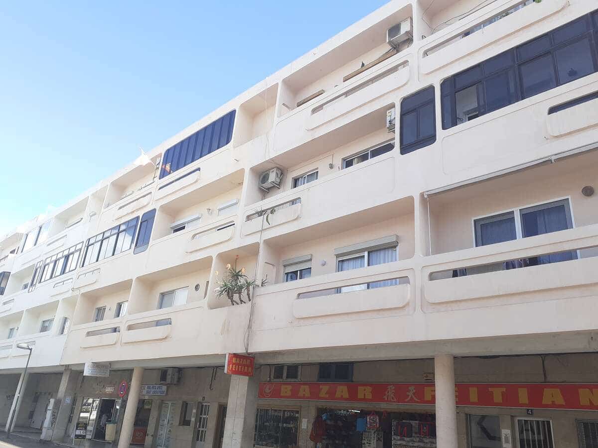 4 soveværelse Lejlighed til salg i Arrecife med garage - € 225.000 (Ref: 9088271)