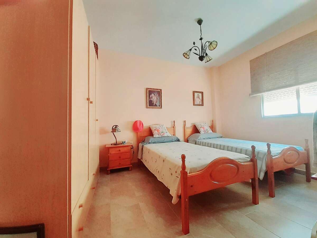 4 soveværelse Lejlighed til salg i Arrecife med garage - € 225.000 (Ref: 9088271)