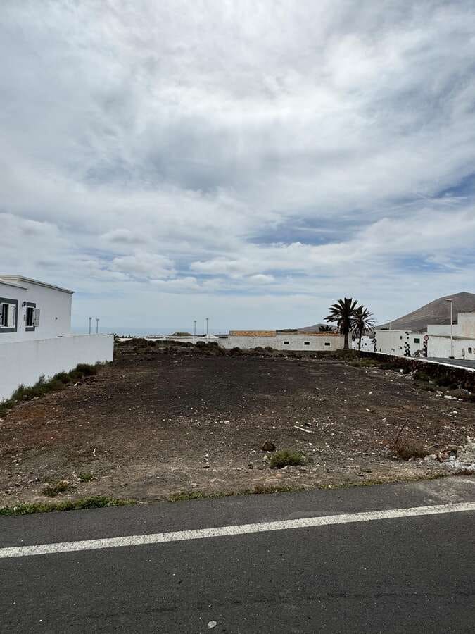 Byggegrund til salg i San Bartolome - € 132.000 (Ref: 9100428)