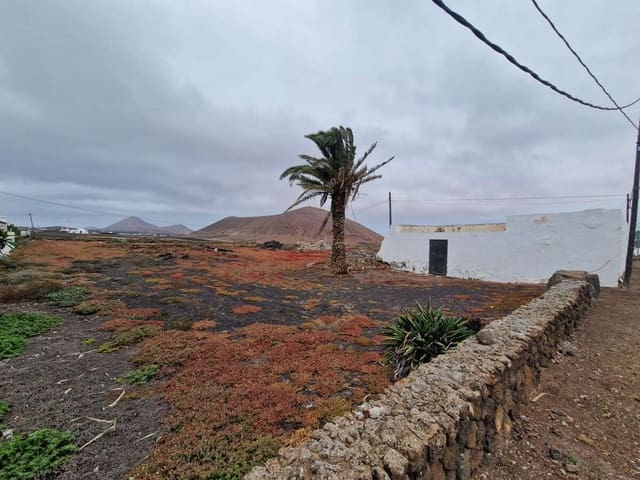 Byggetomt til salgs i Tiagua, Teguise - € 275 000 (Ref: 9126456)