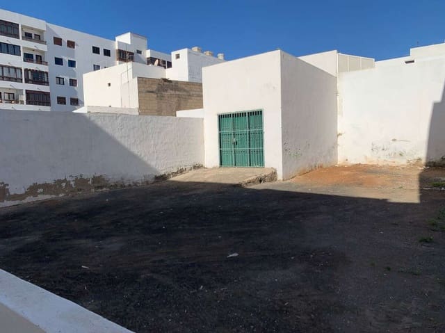 Building Plot for sale in Arrecife - € 120,000 (Ref: 9142582)