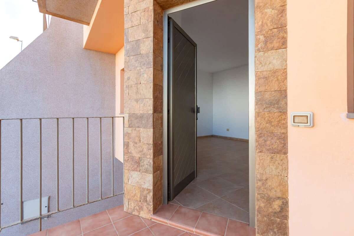 3 Zimmer Doppelhaus zu verkaufen in Vecindario mit Garage - 320.000 € (Ref: 9160729)