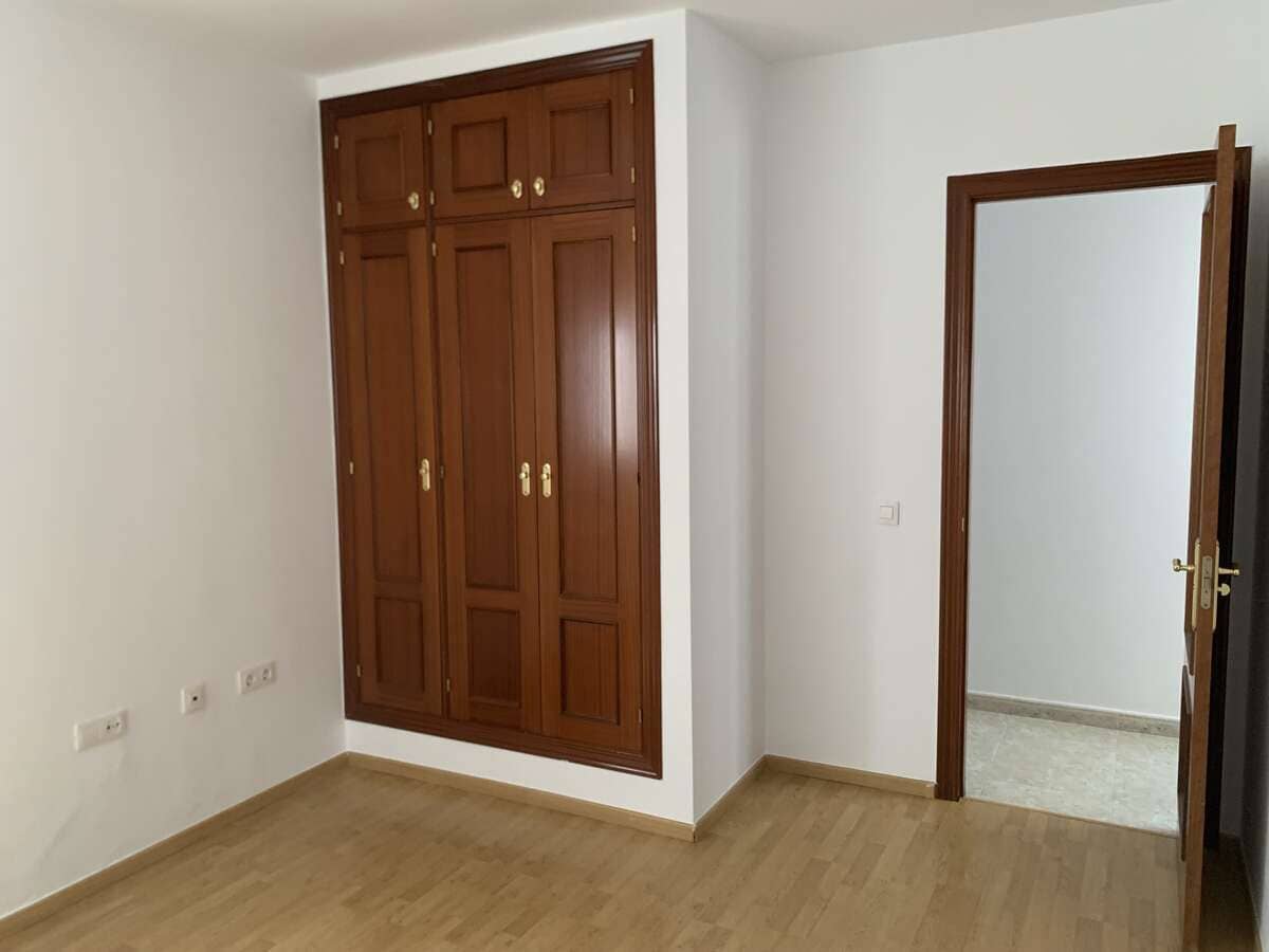 3 soveværelse Lejlighed til salg i Arrecife - € 219.000 (Ref: 9302938)