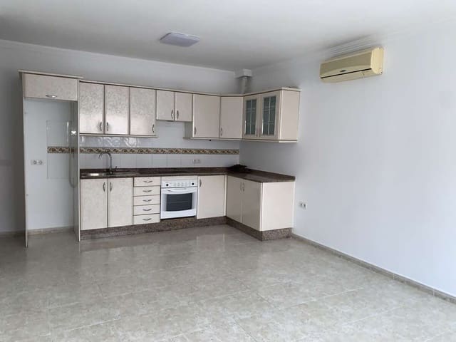 3 soveværelse Lejlighed til salg i Arrecife - € 219.000 (Ref: 9302938)