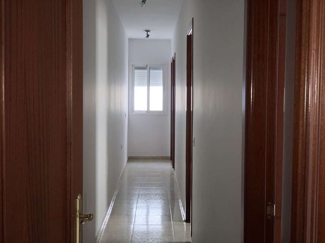 3 soveværelse Lejlighed til salg i Arrecife - € 219.000 (Ref: 9302938)