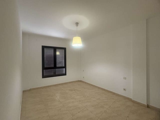 2 chambre Appartement à vendre à Arrecife avec garage - 175 000 € (Ref: 9355377)