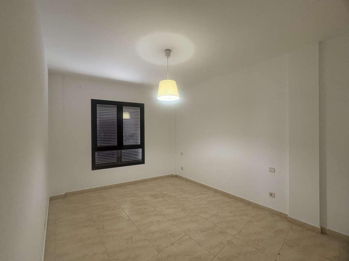 2 chambre Appartement à vendre à Arrecife avec garage - 175 000 € (Ref: 9355377)