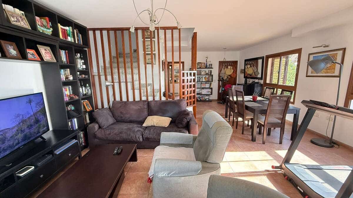 3 camera da letto Casa in vendita in Costa Teguise con piscina garage - 466.265 € (Rif: 9382038)