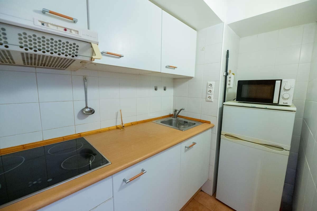 1 bedroom Apartment for sale in Arrecife - € 250,000 (Ref: 9426759)