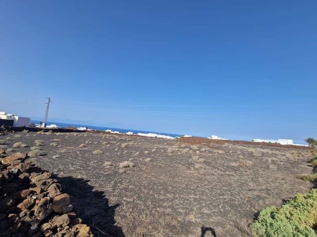 Byggetomt til salgs i Las Brenas, Yaiza - € 520 000 (Ref: 9448623)