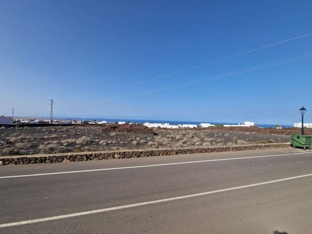 Byggetomt til salgs i Las Brenas, Yaiza - € 520 000 (Ref: 9448623)