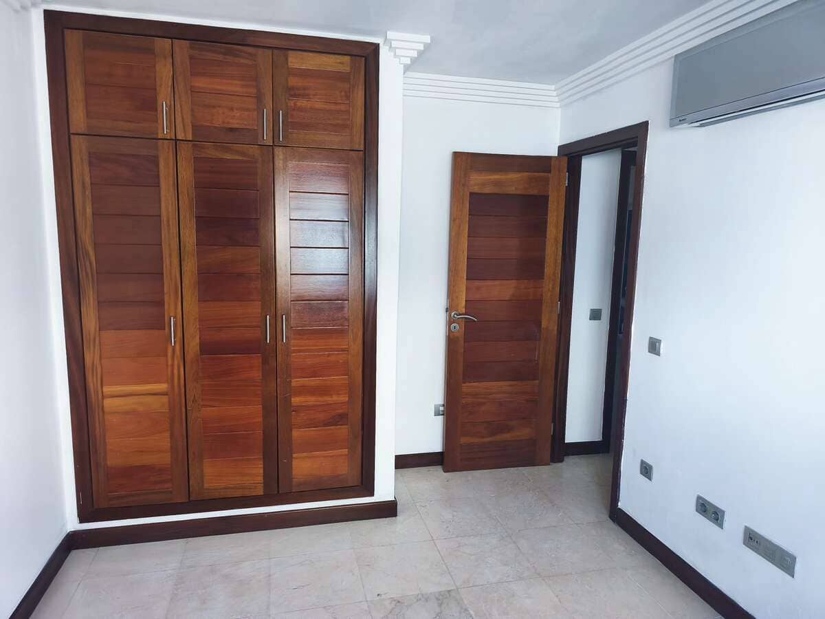 3 soveværelse Lejlighed til salg i Playa Honda - € 318.000 (Ref: 9585272)