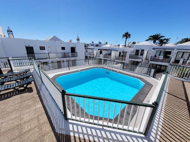 2 slaapkamer Flat te koop in Puerto del Carmen, Tías met zwembad - € 258.500 (Ref: 9585273)