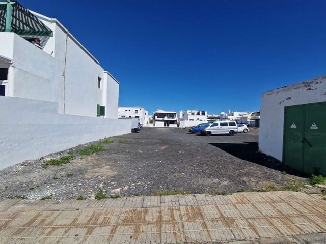 Solar/Parcela en Playa Honda, San Bartolomé en venta - 215.000 € (Ref: 9594519)
